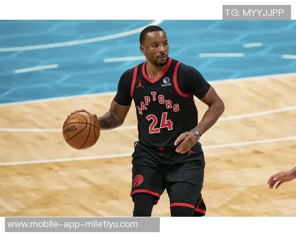 鲍威尔称赞猛龙防守强硬轮转迅速充分发挥身高和臂展优势 鲍威尔称赞猛龙防守强硬轮转迅速充分发挥身高和臂展优势