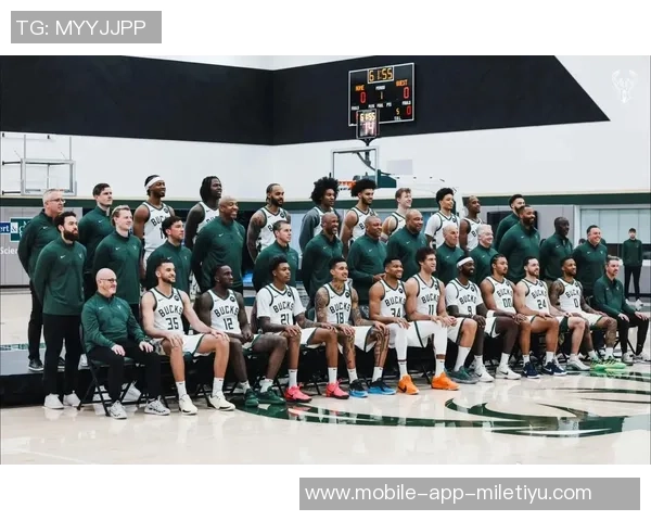 字母哥坦言雄鹿并非夺冠热门但将成为对手致命威胁