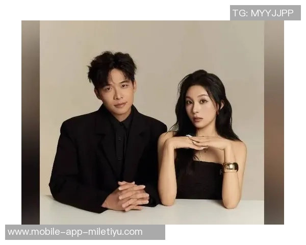 郎才女貌情深似海段刘愚妻子分享甜蜜合照庆祝六周年纪念日